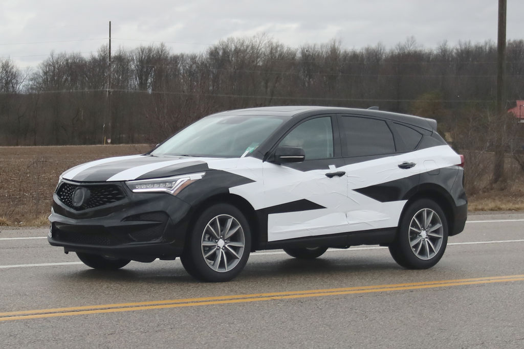 Erlkönig Acura RDX.