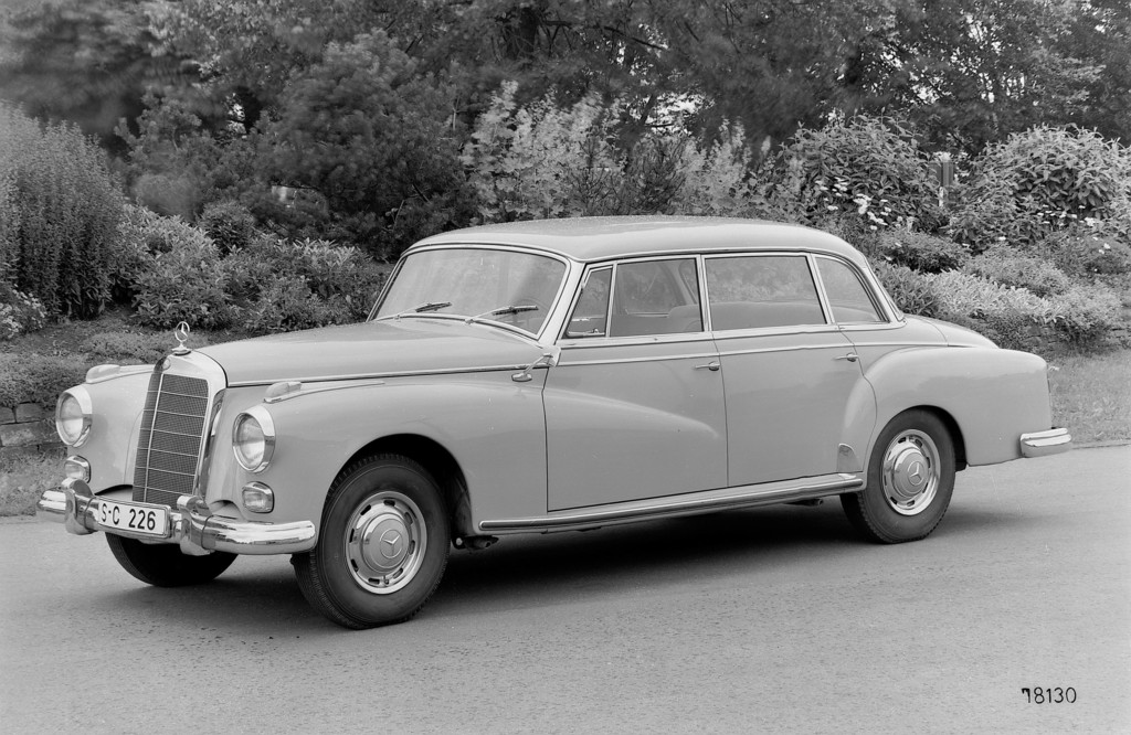 Mercedes-Benz 300d