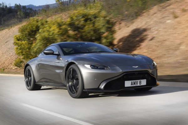 Aston Martin Vantage.