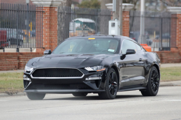 Ford Mustang Bullitt Black
