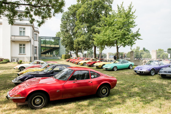 Opel.