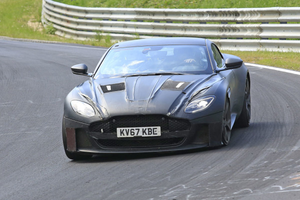 Aston Martin DB Superleggera.