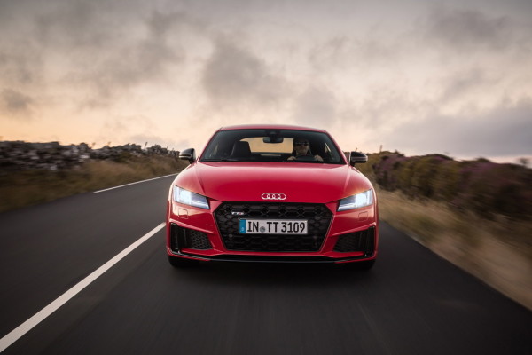 Audi TTS.