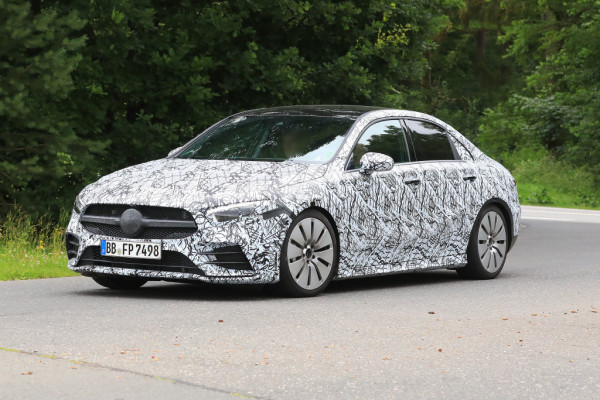 Merceds-AMG A35.