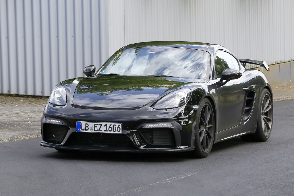 Porsche Cayman GT4.