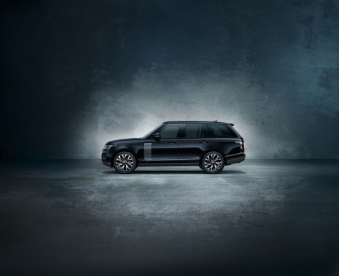 Range Rover Sport Shadow Edition.