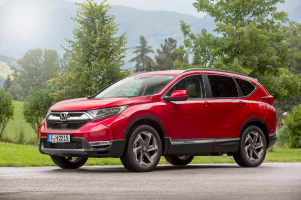 Wuchtige Erscheinung: Man merkt, dass die fünfte Generation des Honda CR-V deutlich mehr Speck auf den Rippen hat.