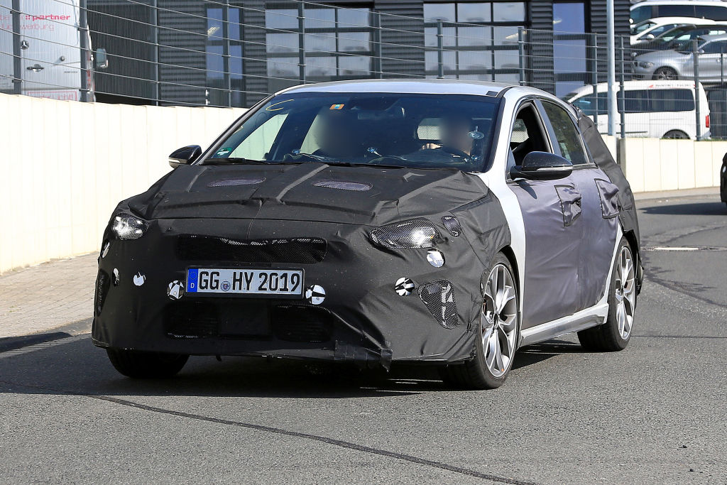 Kai Ceed GT.