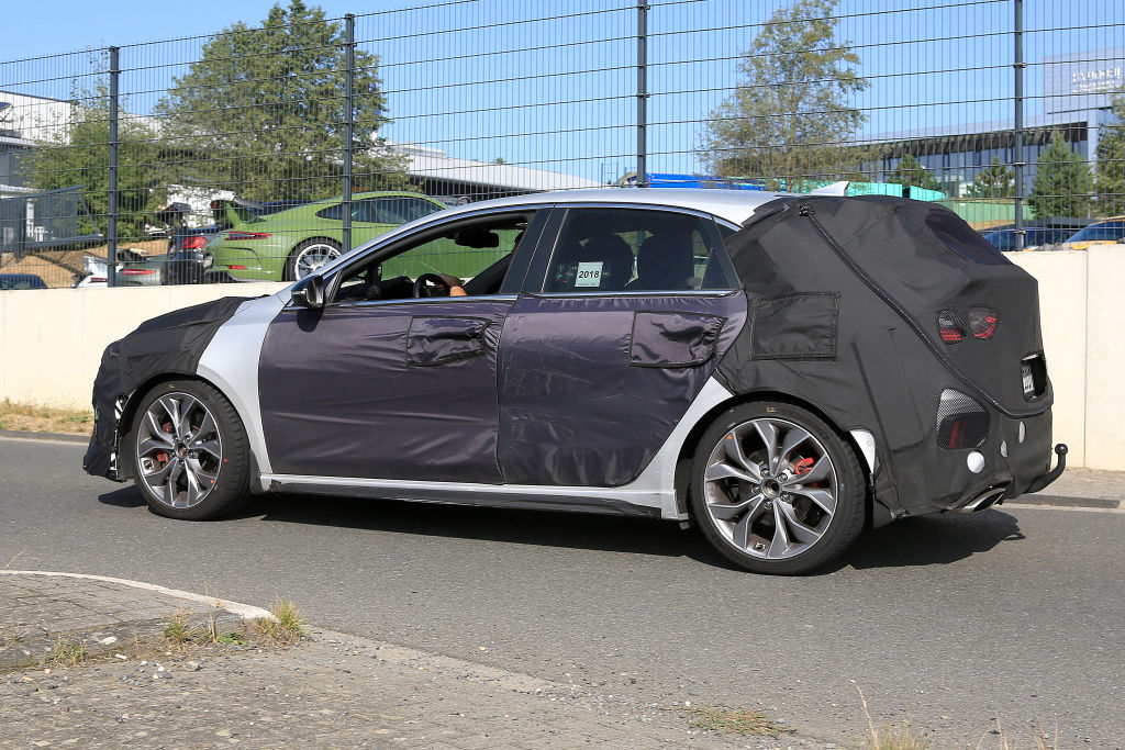 Kai Ceed GT.