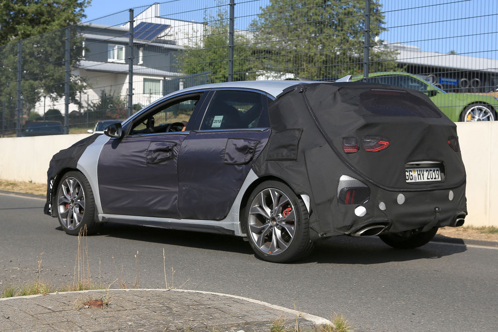 Kai Ceed GT.