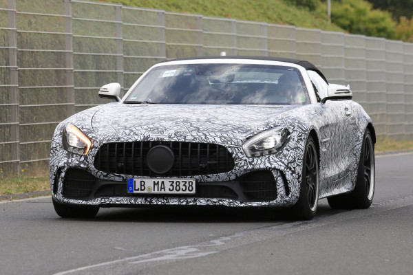 Mercedes-AMG GT R Roadster.