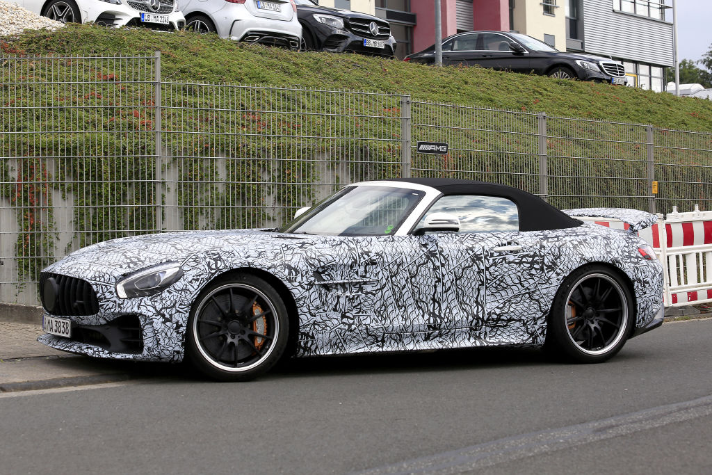 Mercedes-AMG GT R Roadster.