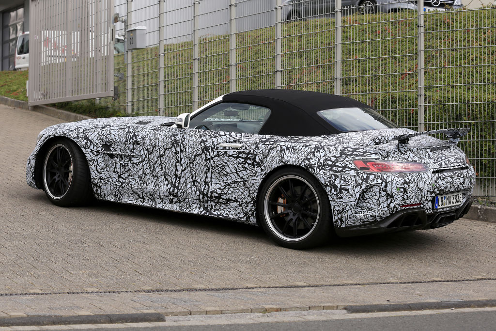 Mercedes-AMG GT R Roadster.