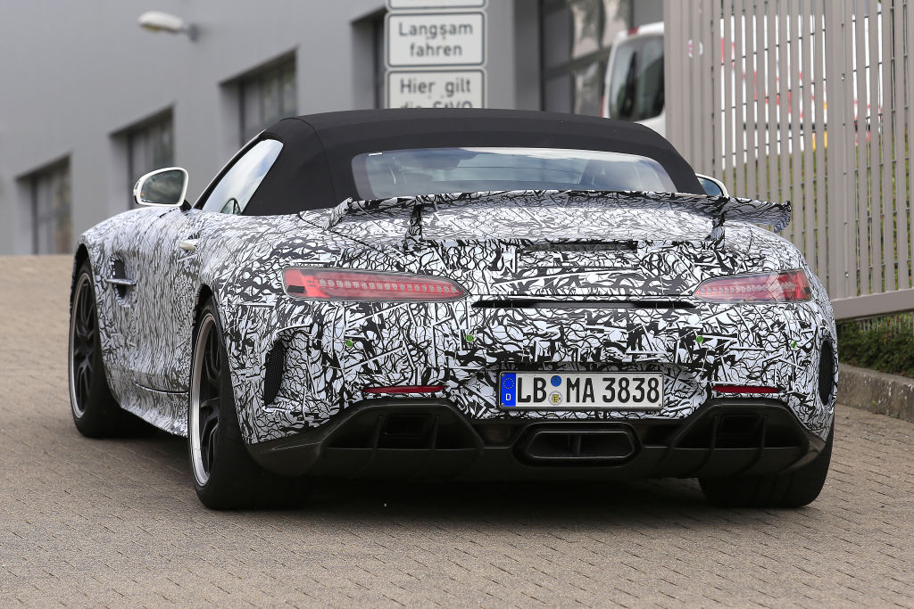 Mercedes-AMG GT R Roadster.
