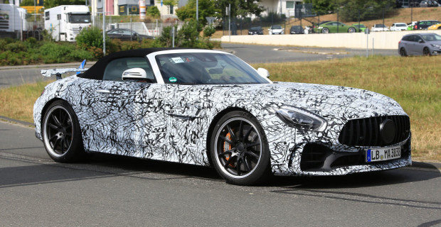Mercedes-AMG GT R Roadster.