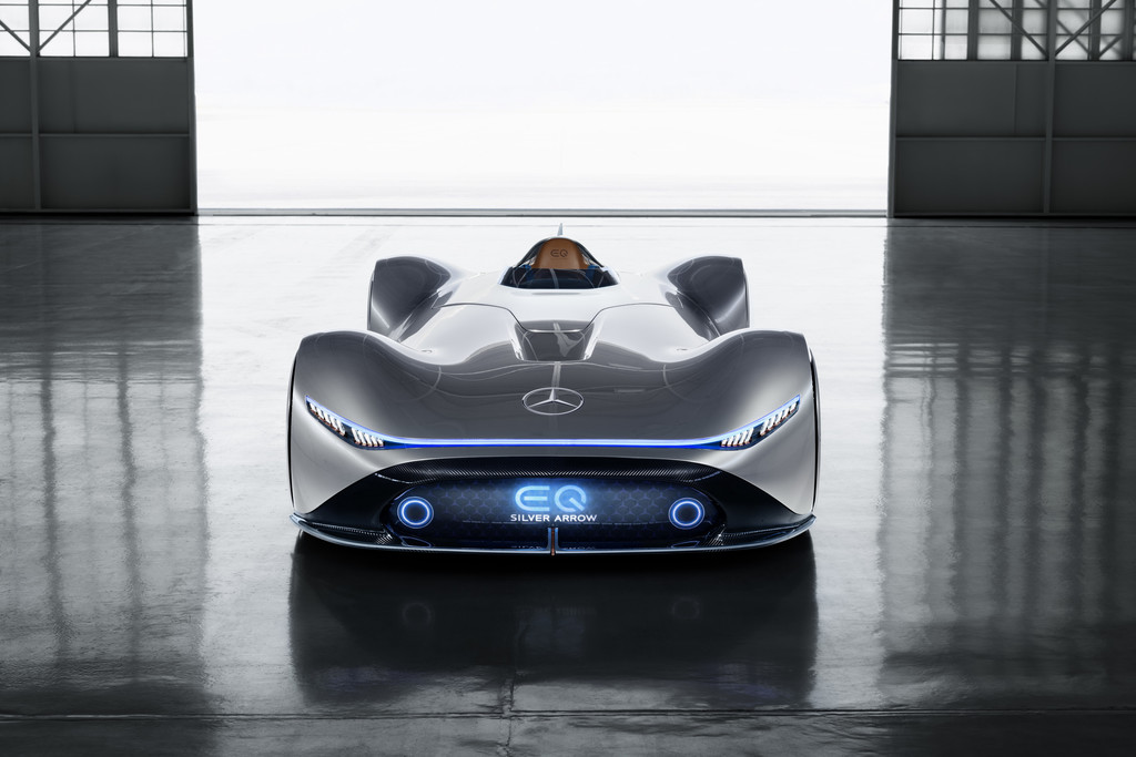 Mercedes-Benz Vision EQ Silver Arrow.