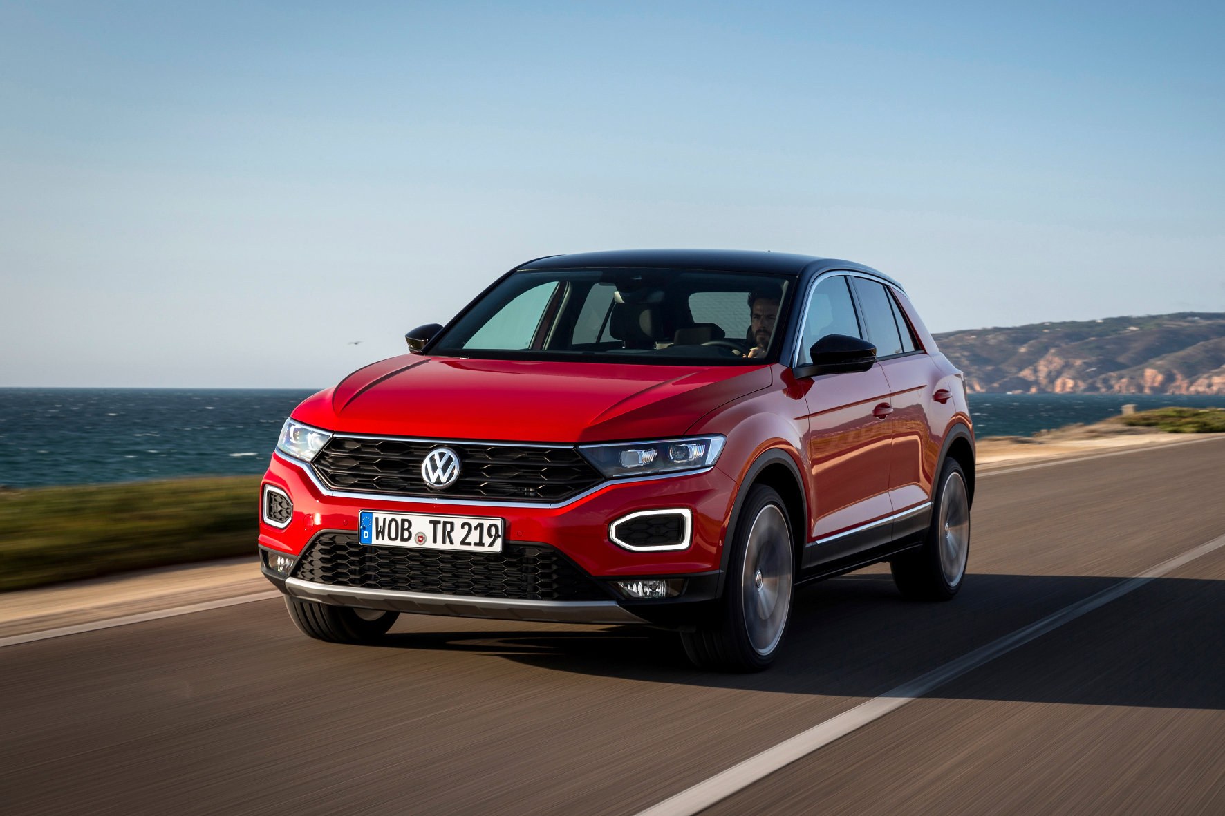 Mit dem T-Roc hat VW sein SUV-Angebot nach unten erweitert.