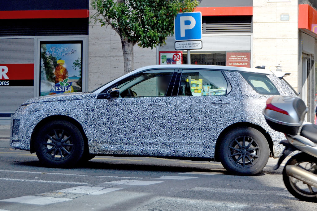 Land Rover Discovery Sport.
