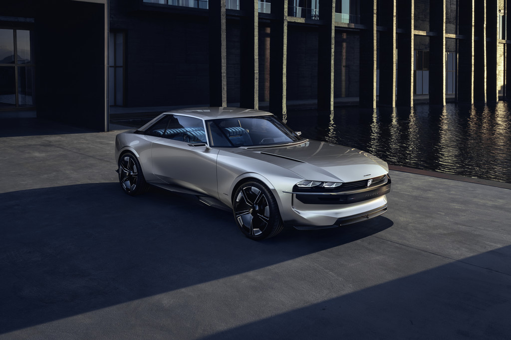 Peugeot e-Legend Concept.