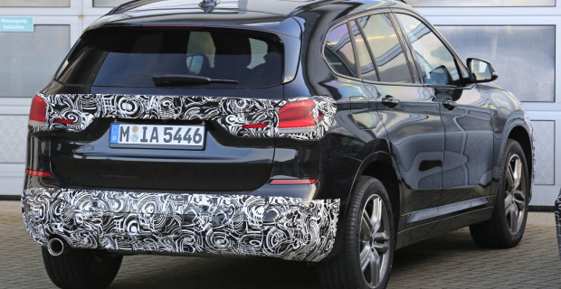 BMW X1.