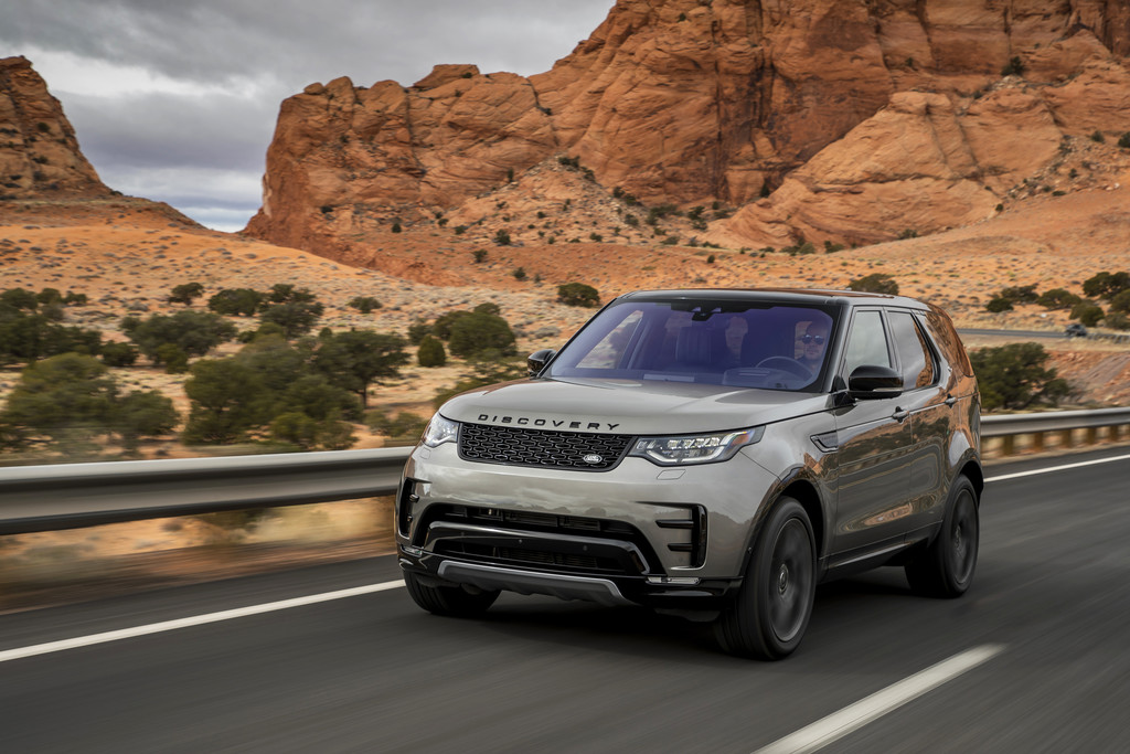 Land Rover Discovery.