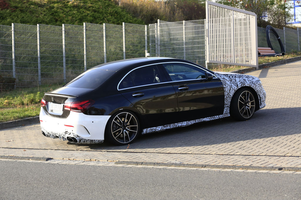 Mercedes-AMG A35.