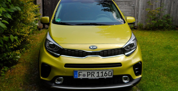 Auch der Picanto weist den Kühlergrill im Kia-typischen Tigernasen-Look auf, dazu große Kühlluftöffnungen.