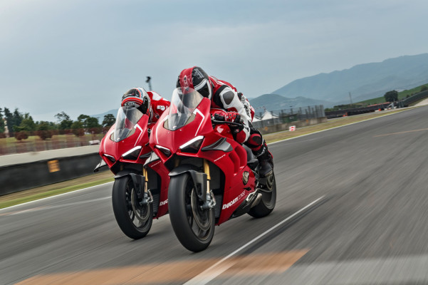Der Ducati Panigale wachsen Flügel