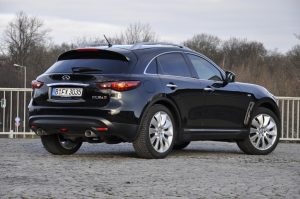 QX70