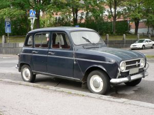 R 4